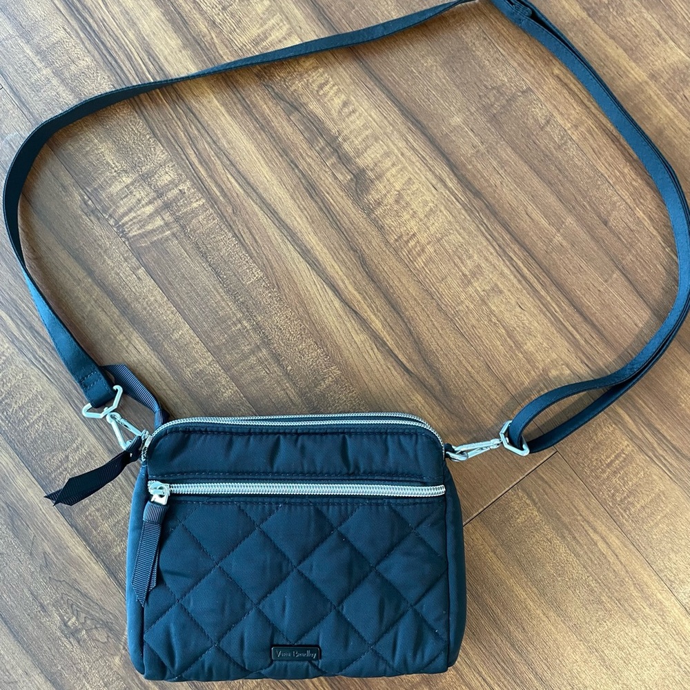 Vera Bradley RFID Medium Triple Compartment in Performance Twill and Black